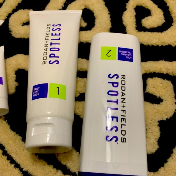 Spotless Regimen by Rodan & Fields - Picture 2 of 2